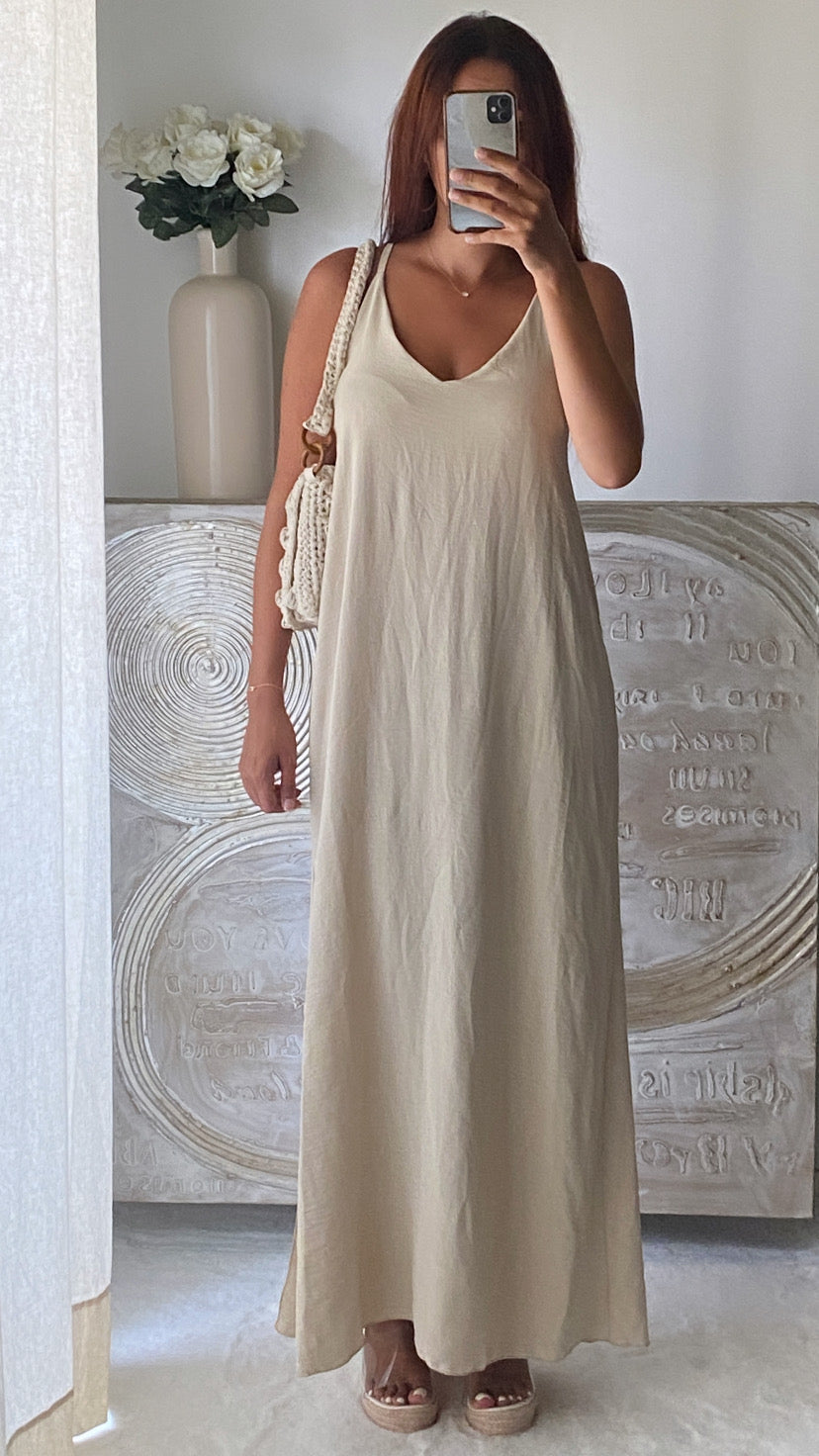 Robe fendue dos croisé crème