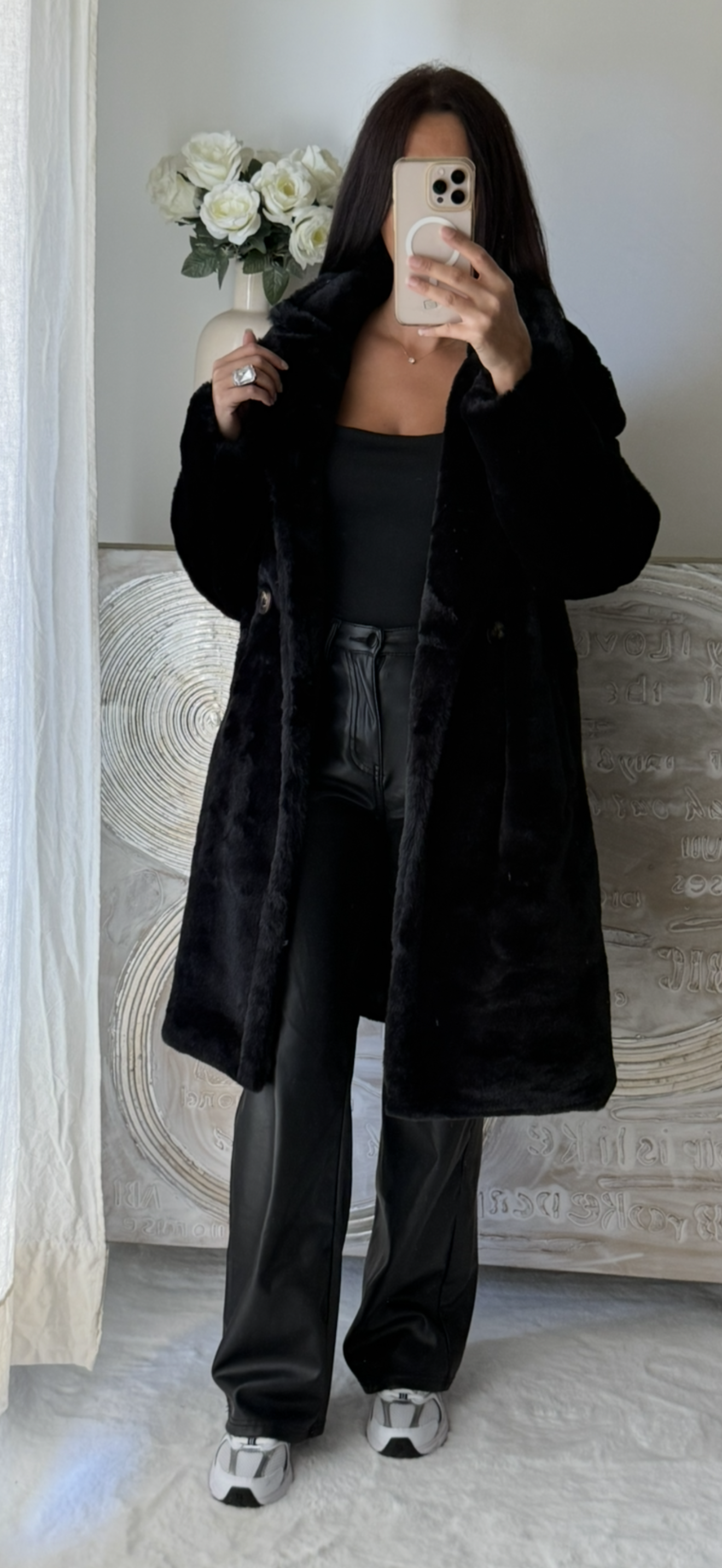 Manteau en fausse fourrure