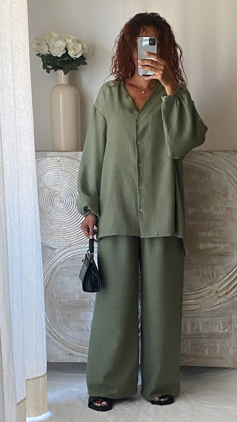 Ensemble Yasmine kaki
