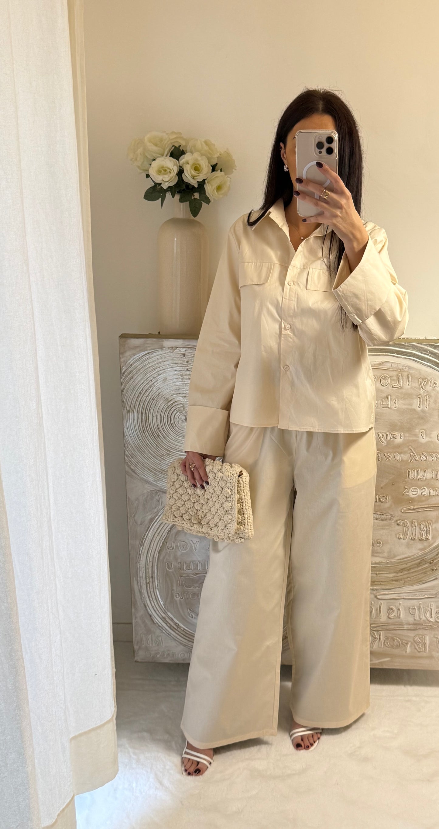Ensemble chemise et pantalon beige