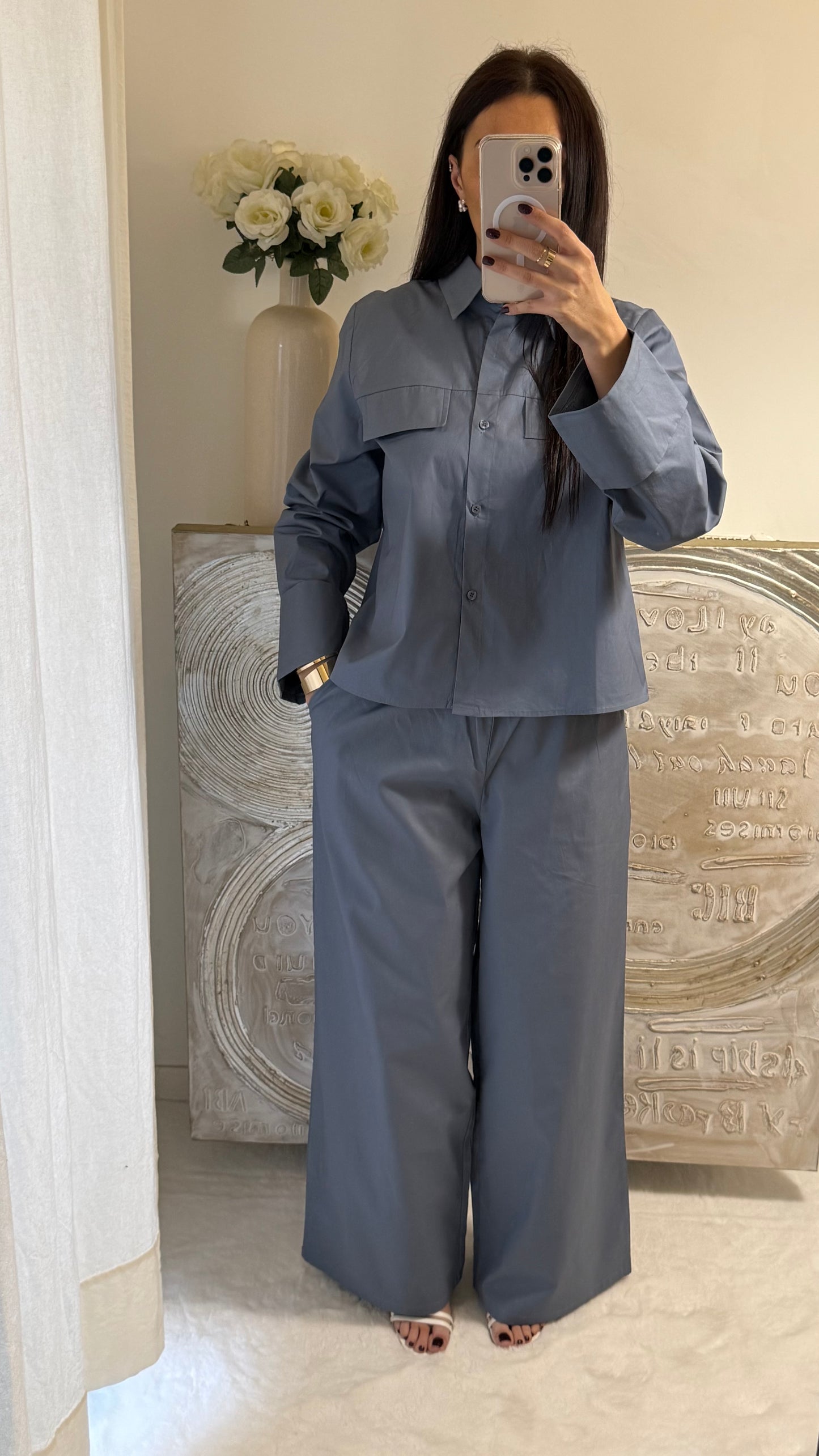 Ensemble chemise et pantalon bleu